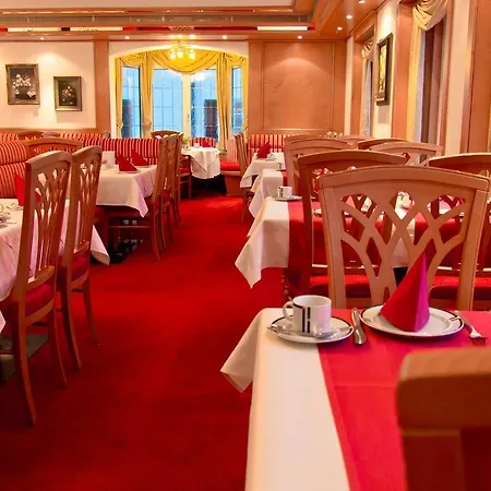 Krone Hotel 3*