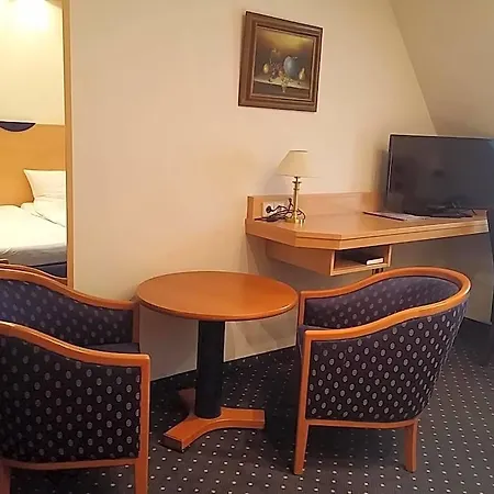 Krone Hotel 3*