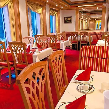 Krone Hotel 3*