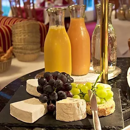 Krone Hotel 3*