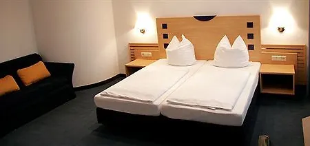 Krone 3* 프로이덴슈타트