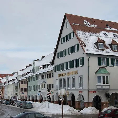 Krone 3*