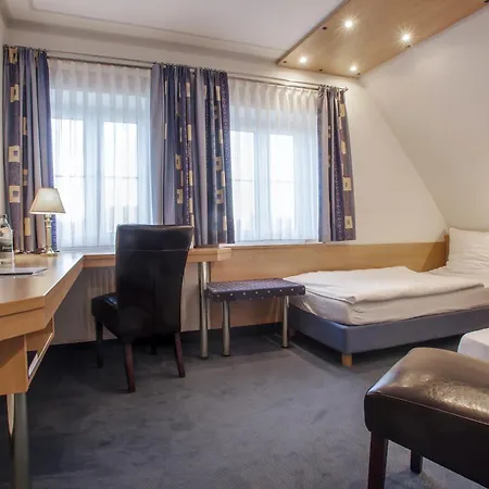 Krone 프로이덴슈타트