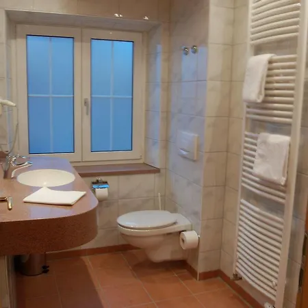 Krone 프로이덴슈타트